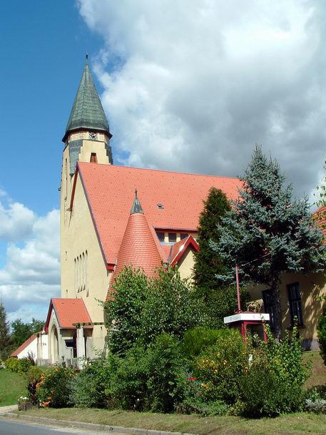 Ivánc római katolikus temploma