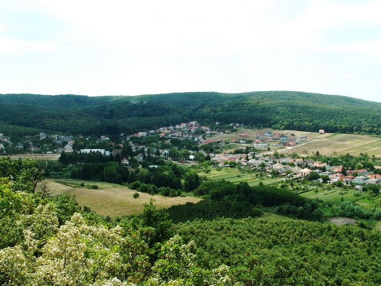 The panorama of Várgesztes village from the Zsigmond Rock