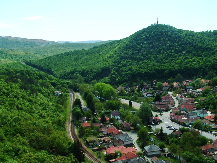 Panorama towards Szarvaskő from the Castle Rock