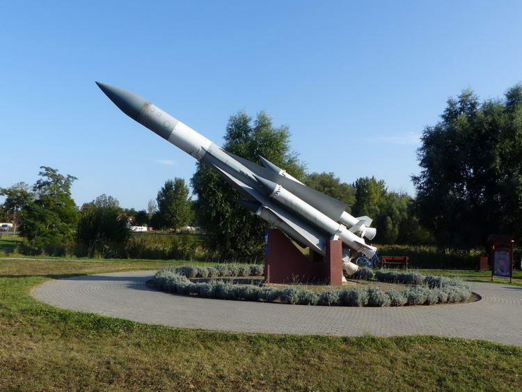Nyírtelek - VEGA rakéta a Honvédségi Emlékparkban